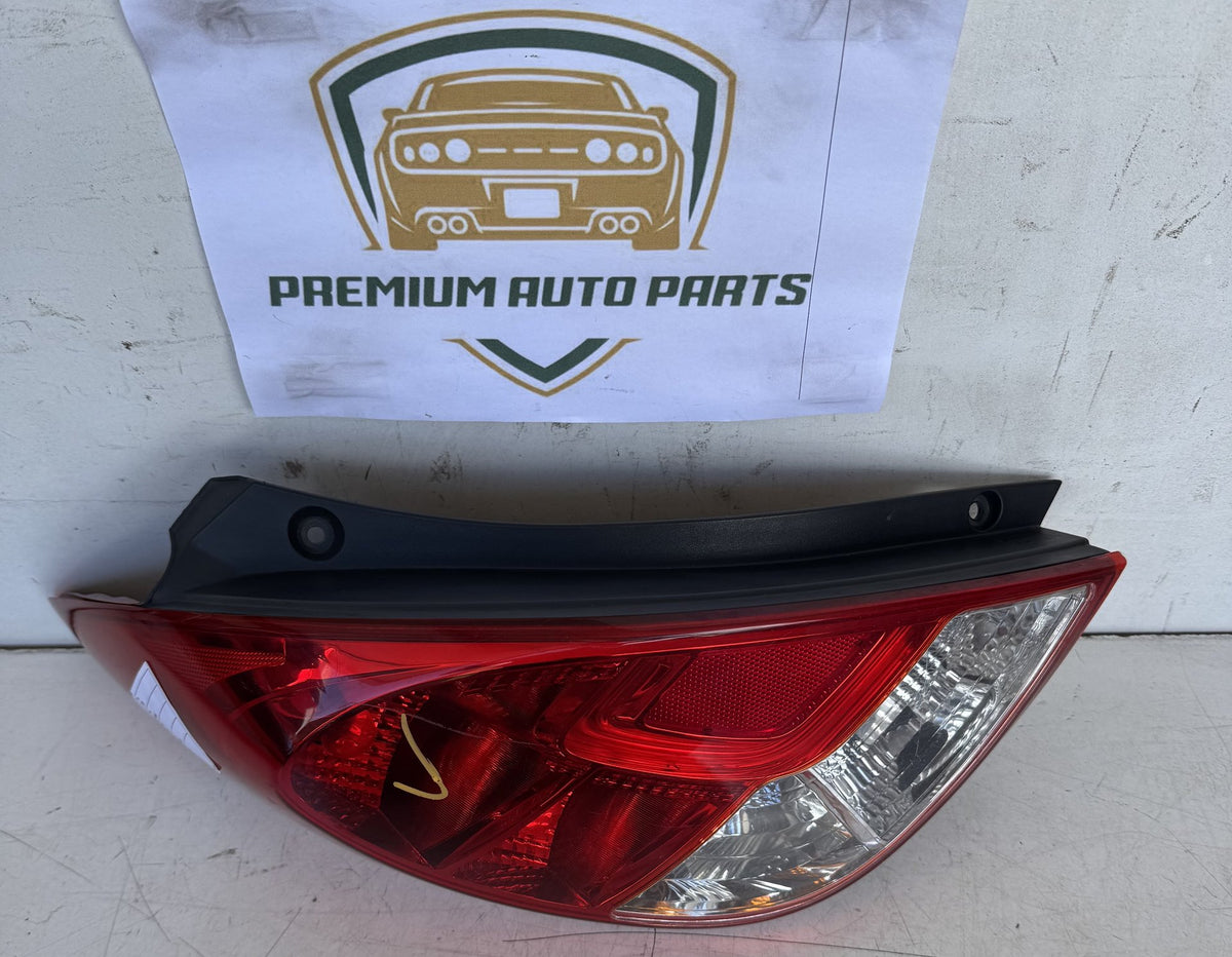 2014 Hyundai i20 PB Hatchback Left Taillight