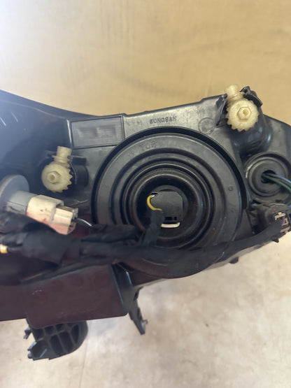 2010 Holden Cruze Cruze Left Headlight 12412