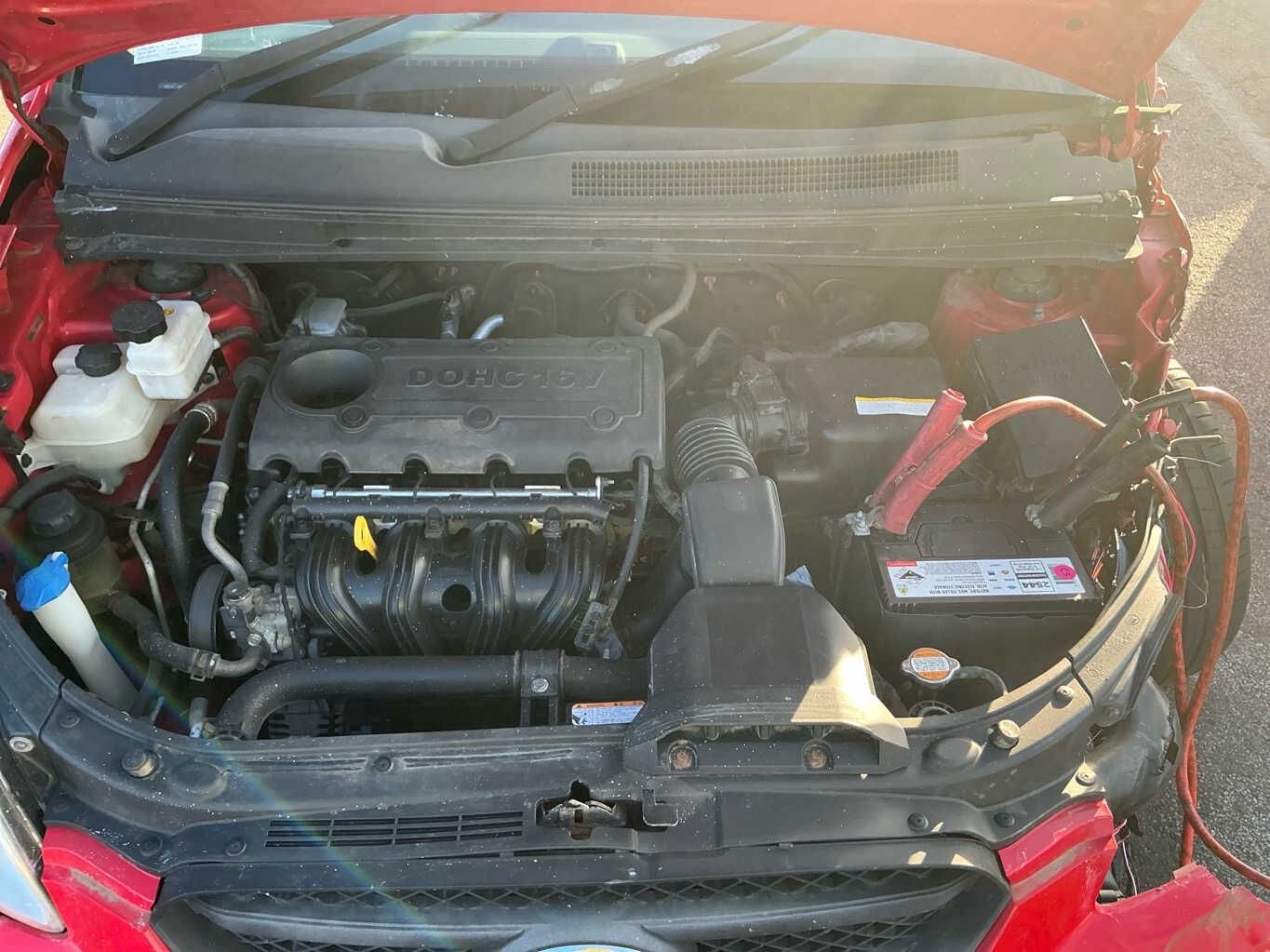 2010 Kia Rondo  III UNStation Wagon 
Kia
Rondo