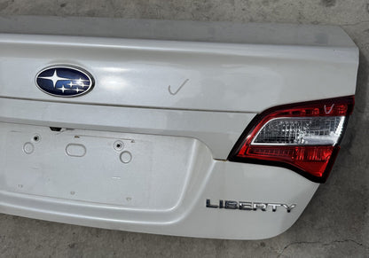 2015 Subaru Liberty Bootlid