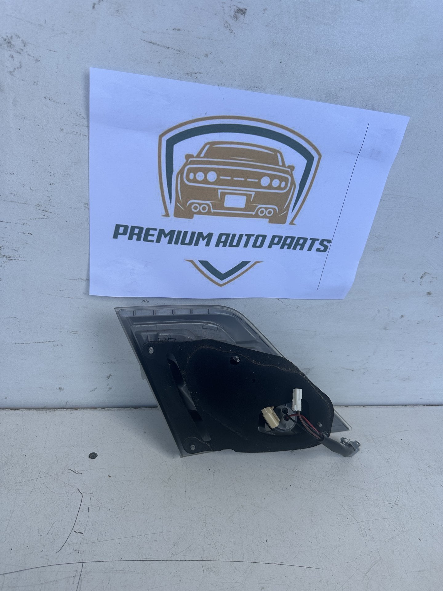 2010   Right Boot Light