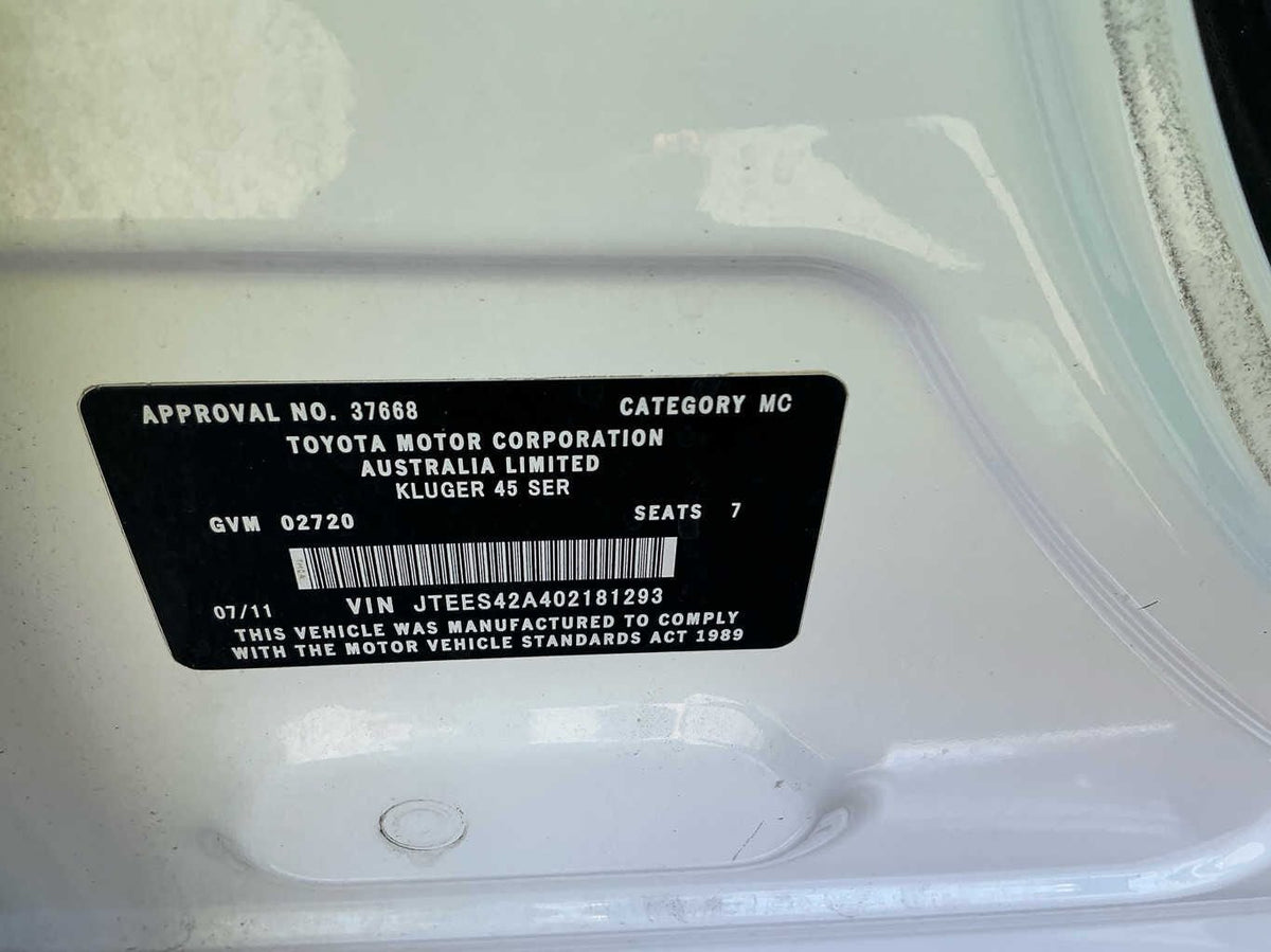 2011 Toyota Kluger Grande U40