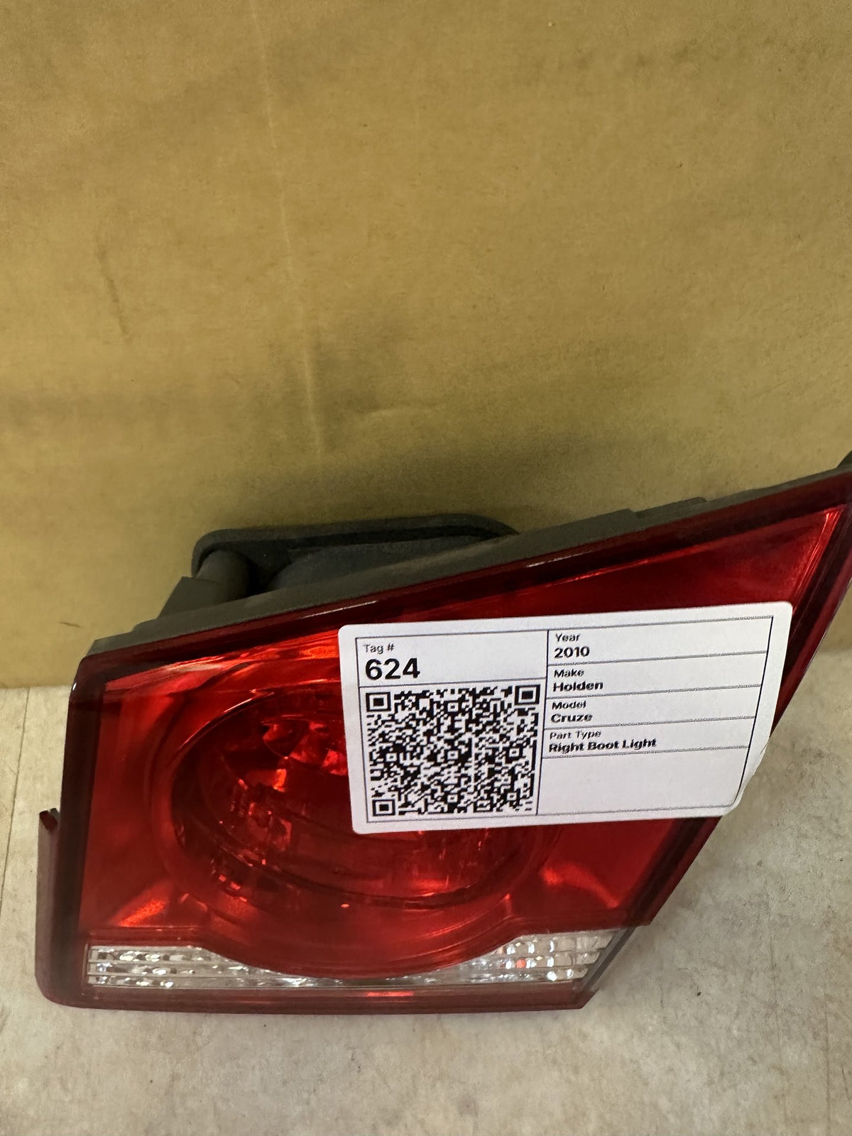 2010 Holden Cruze Cruze Right Boot Light 0775