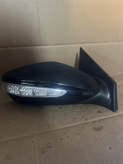 2012 Hyundai i45 Middle level Sedan Right Door Mirror 027441