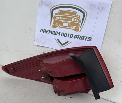 2013 Hyundai Santa Fe DM Station Wagon Right Taillight