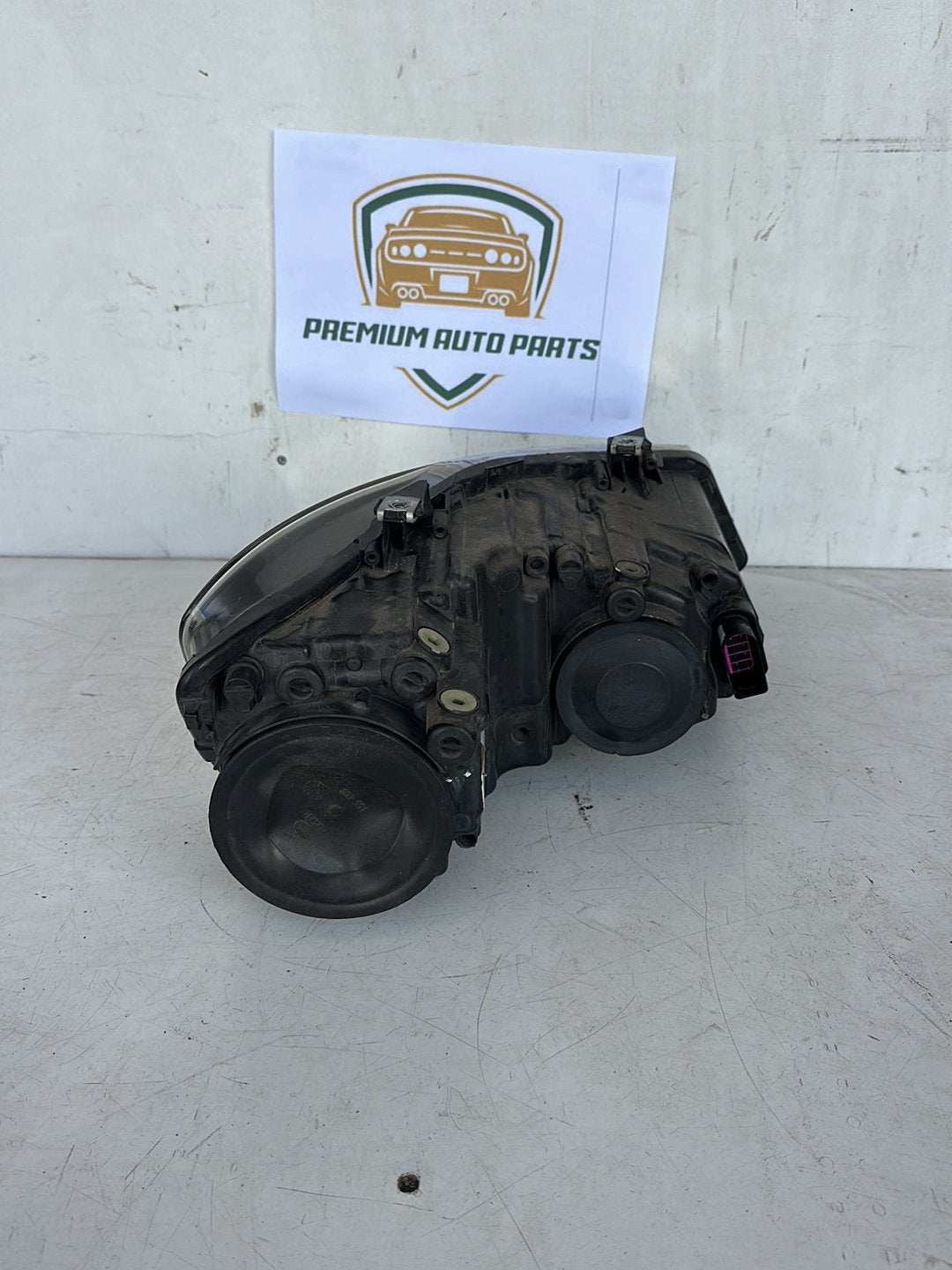 2012 Volkswagen Polo Hatchback Left Headlight