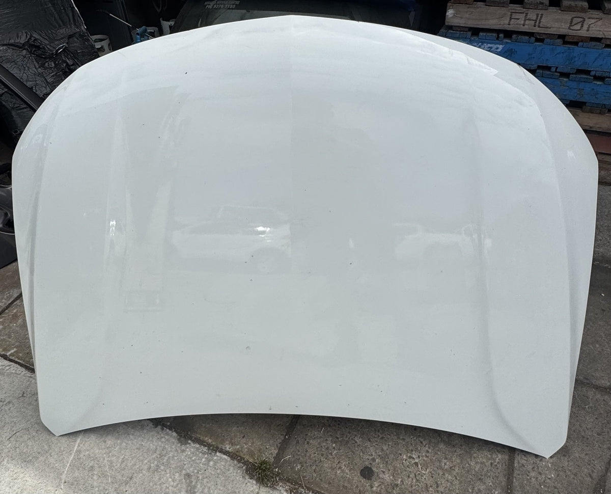 2018 Mitsubishi Triton Pickup Bonnet