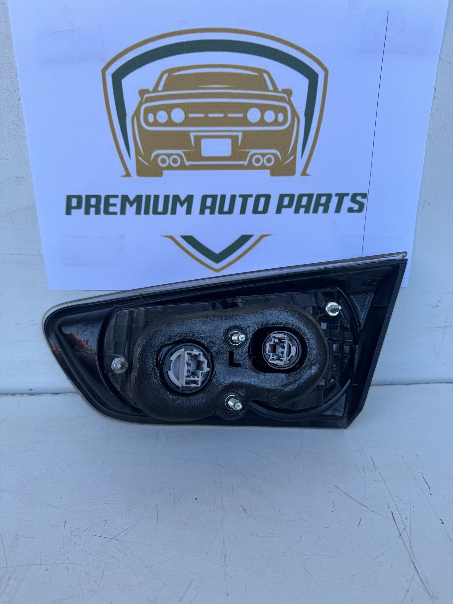 2017  CF Left Boot Light