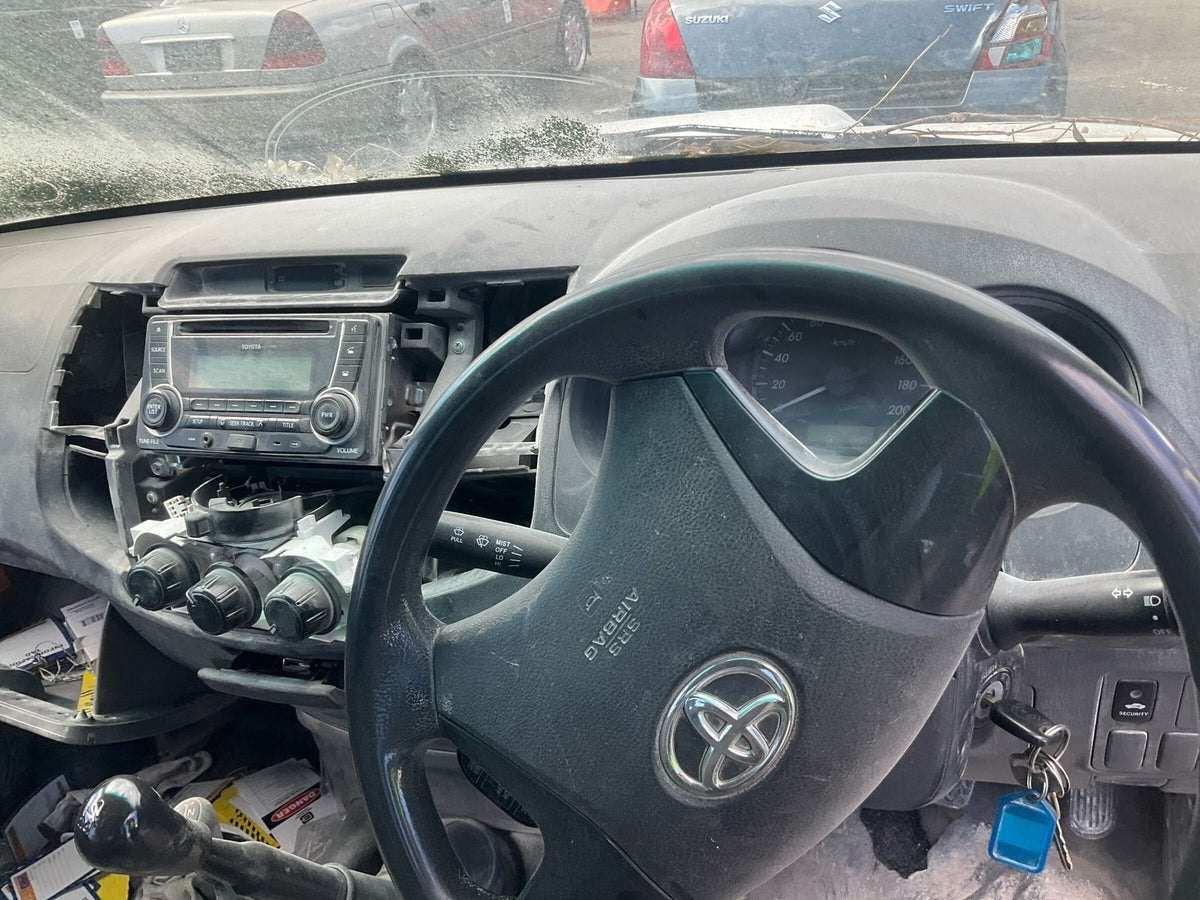 2012 Toyota Hilux N70