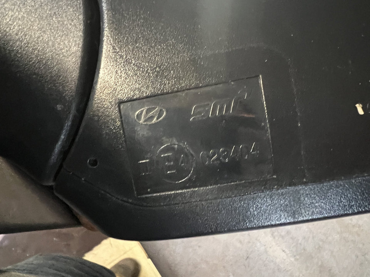 2016 Hyundai Elantra - Left Door Mirror