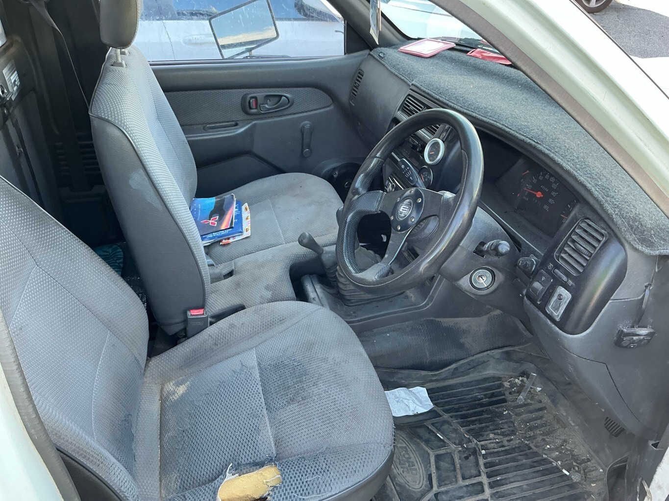 2003 Mitsubishi Triton GLX MK