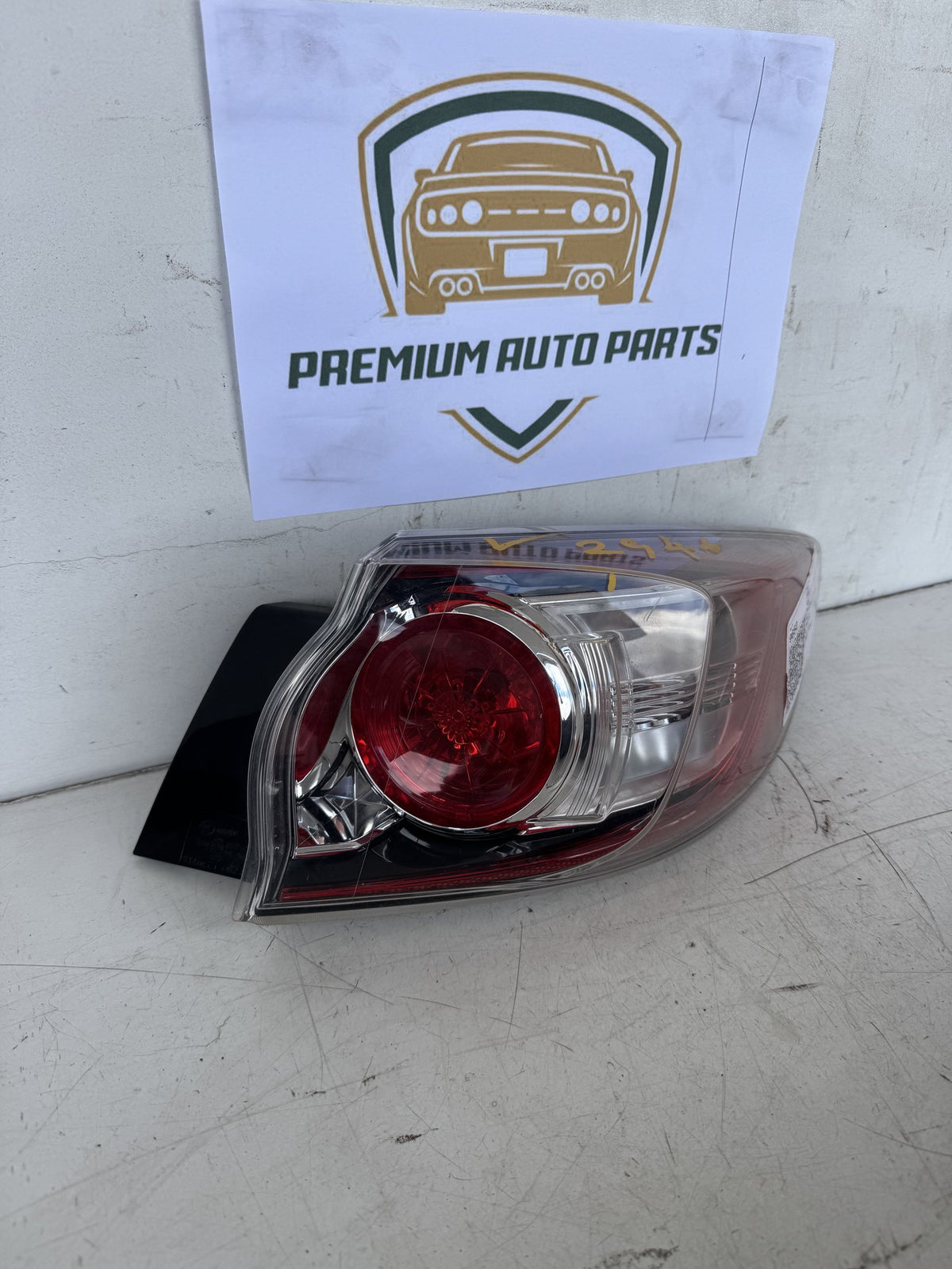 2012 Mazda Mazda3 Hatchback Right Taillight