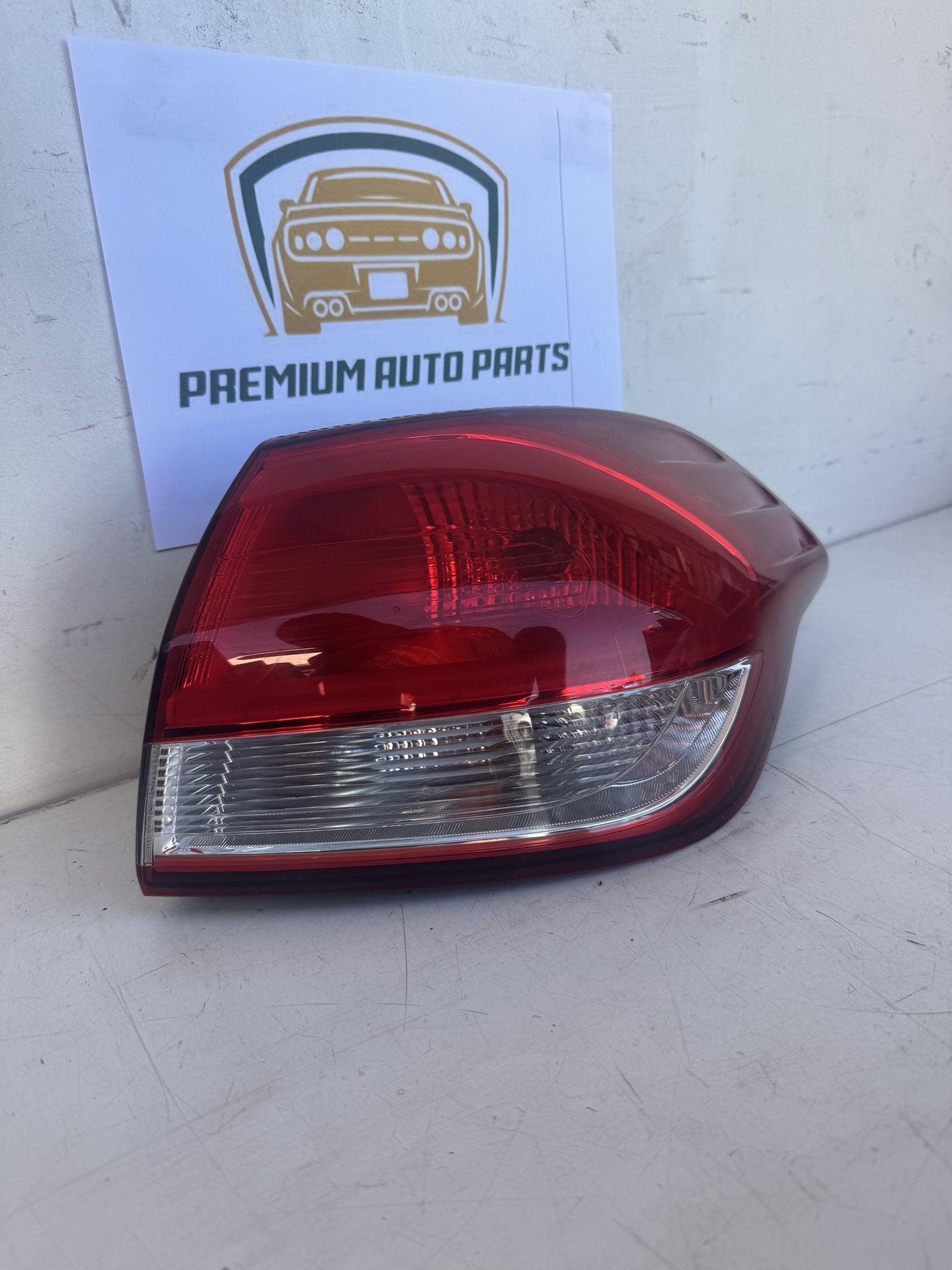 2015  YD Right Taillight