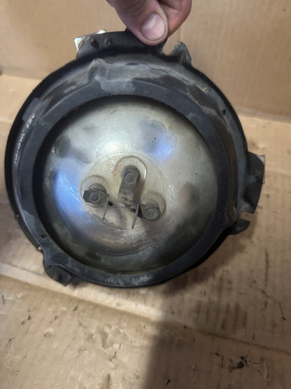 1990 Toyota Land Cruiser - Right Headlight