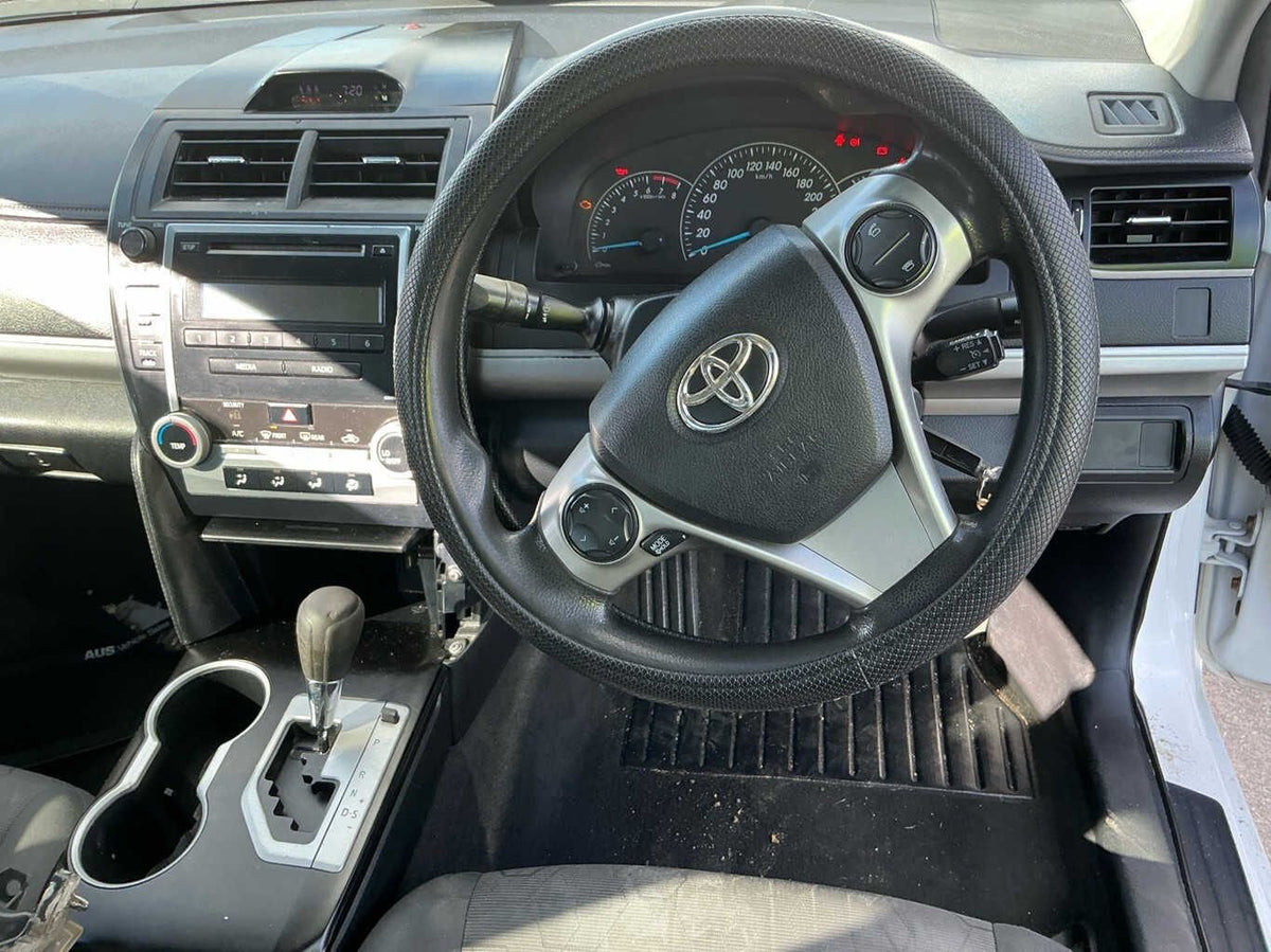 2013 Toyota Camry Altise XV50