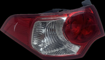 2009  CU Left Taillight