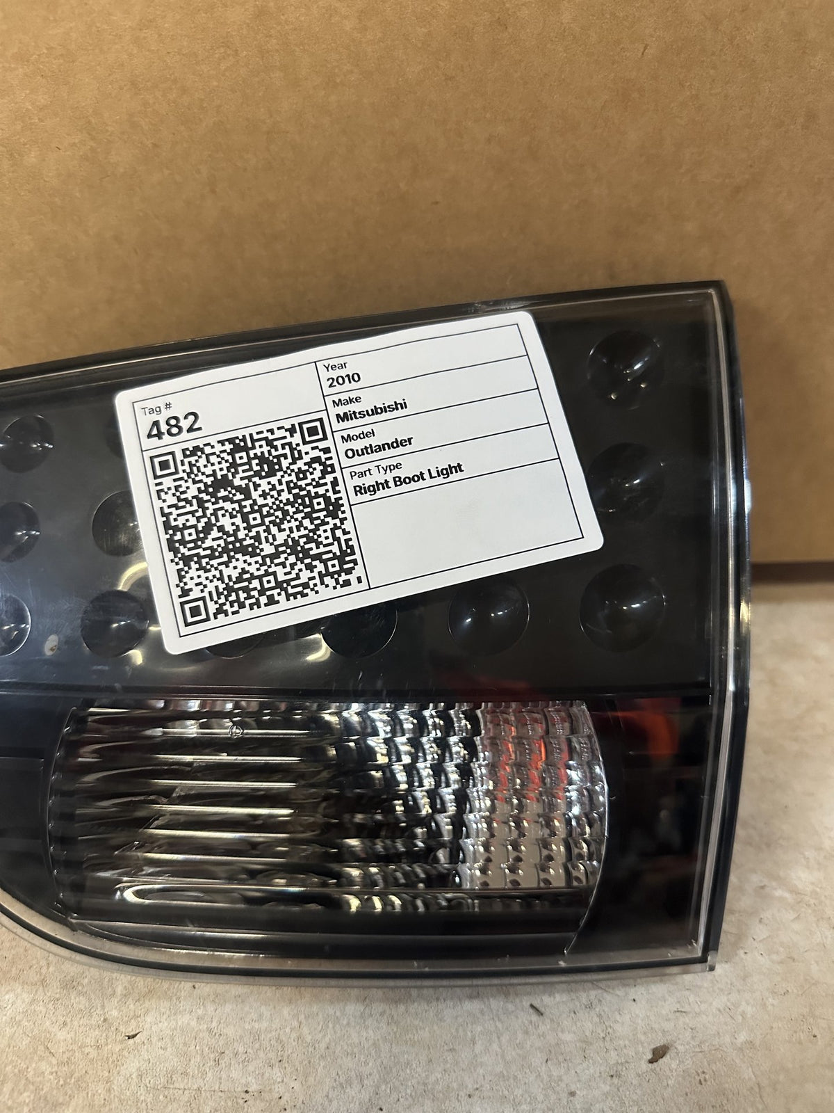 2010 Mitsubishi Outlander - Right Boot Light
