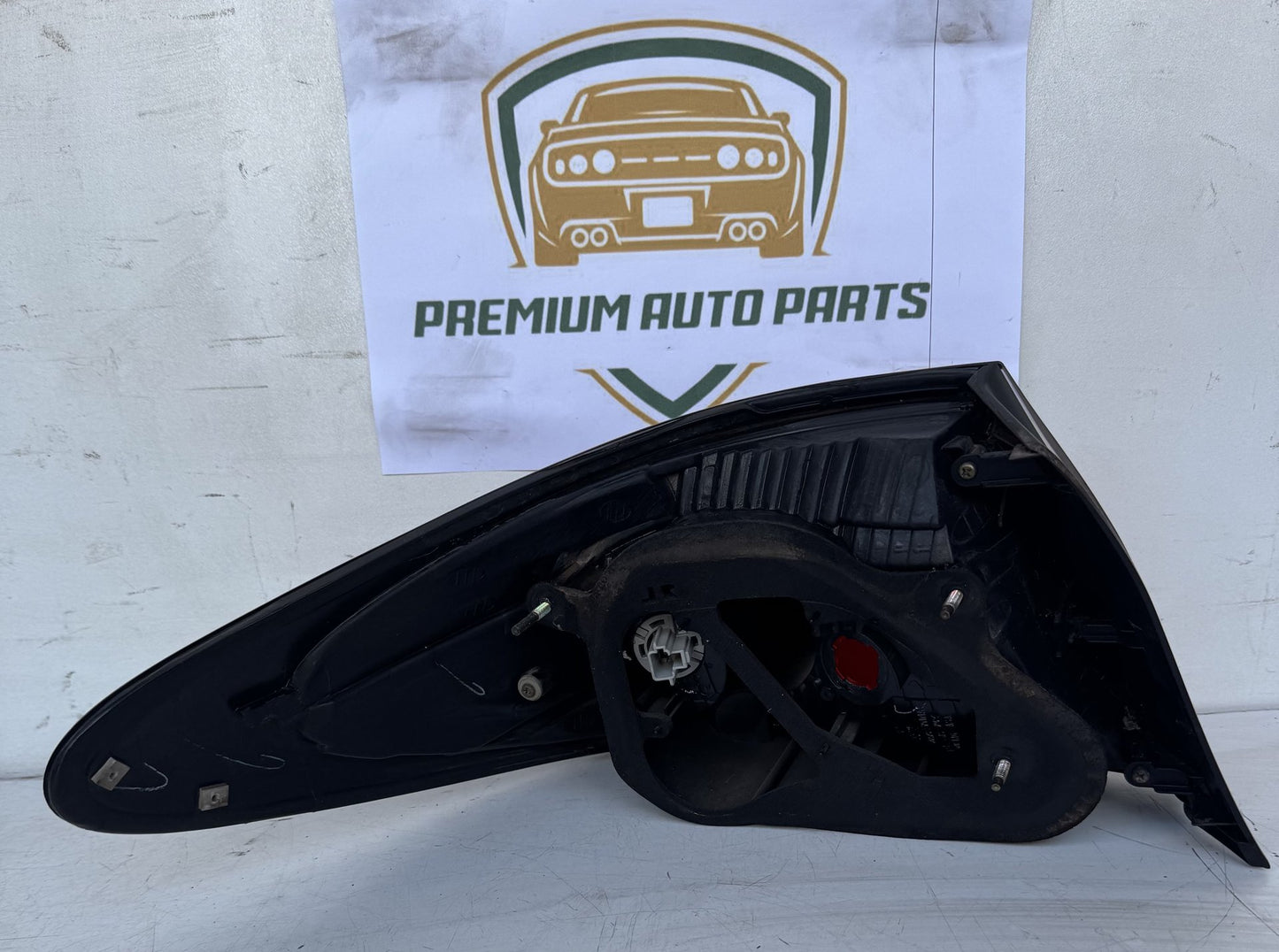 2003   Right Taillight