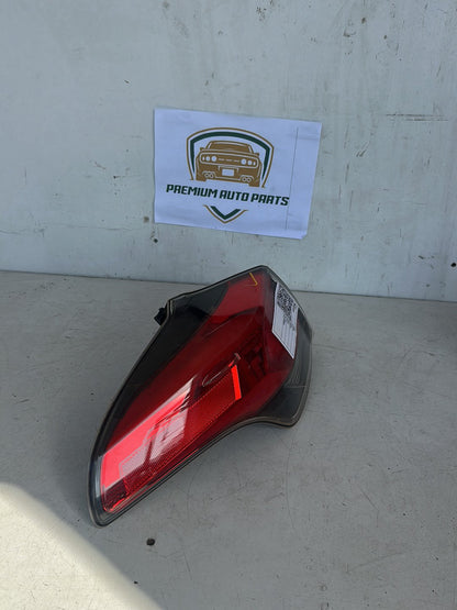 2018 Toyota RAV4 SUV Left Taillight