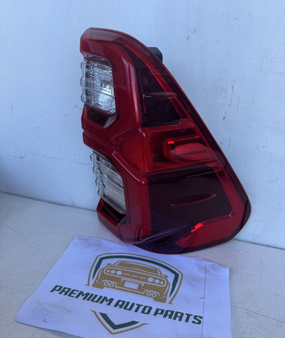 2023 Toyota Hilux Pickup Right Taillight