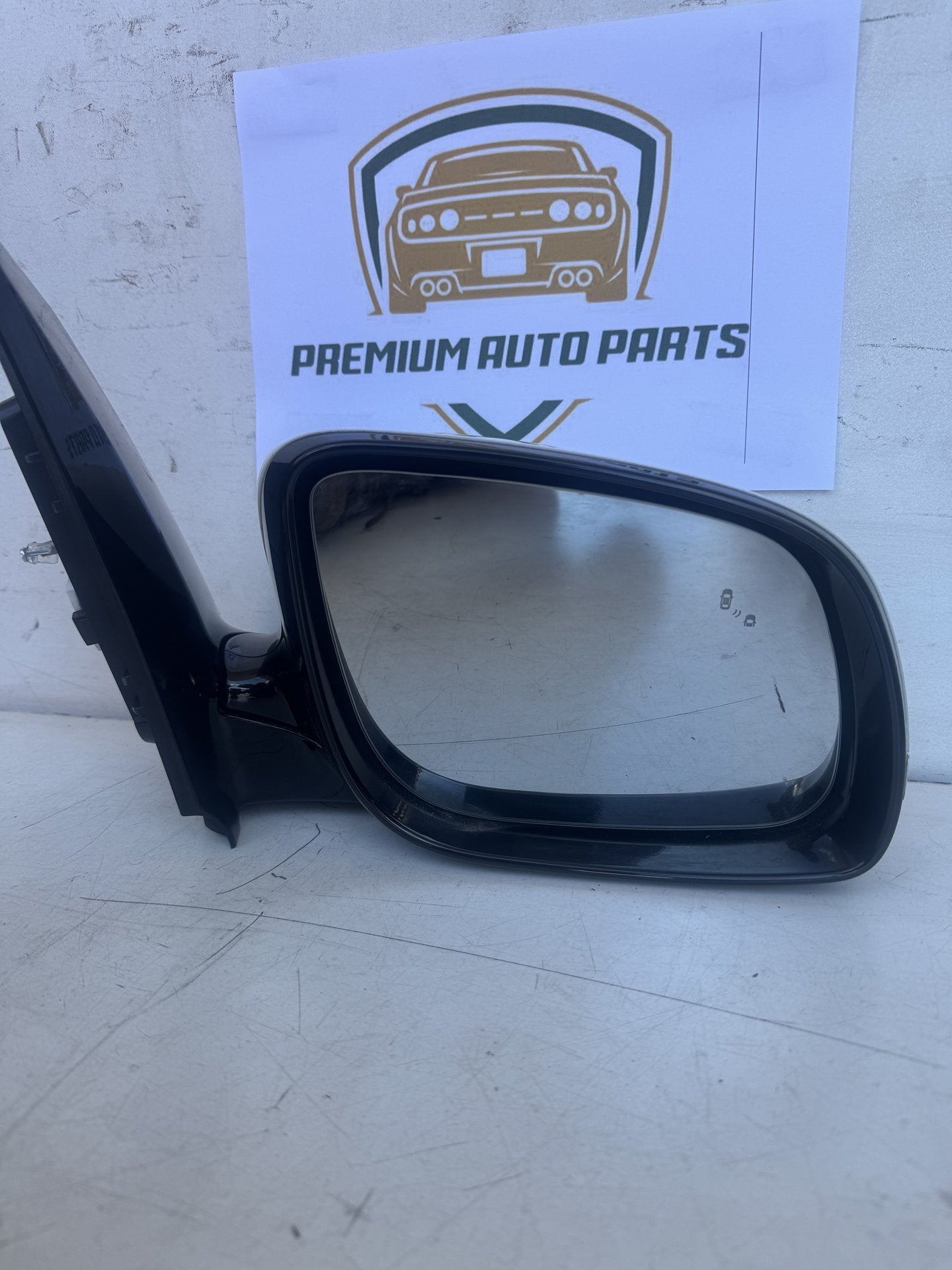 2017  YP Right Door Mirror