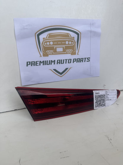 2018 Hyundai Elantra Sedan Left Boot Light 92403-F25
