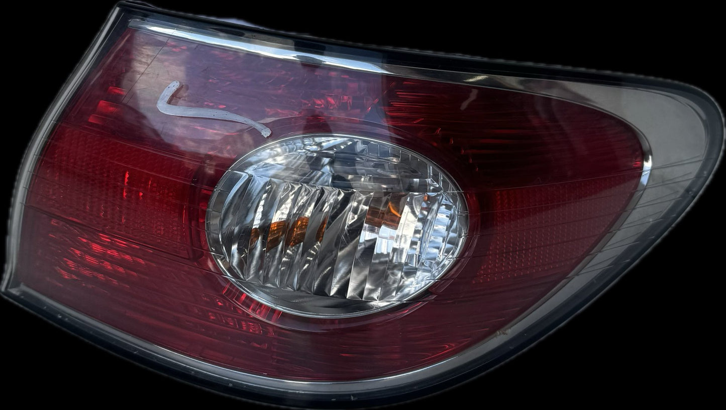 2003   Right Taillight
