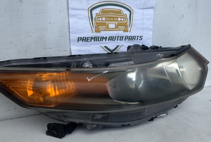 2009  CU Right Headlight