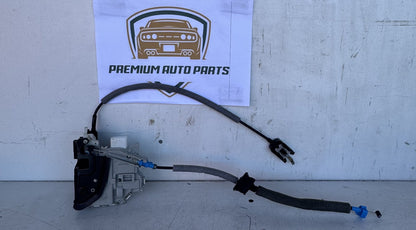 2016 Volkswagen Touareg Station Wagon Left Front Door Lock Actuator
