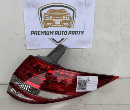 2008 Toyota Tarago Station Wagon Right Taillight