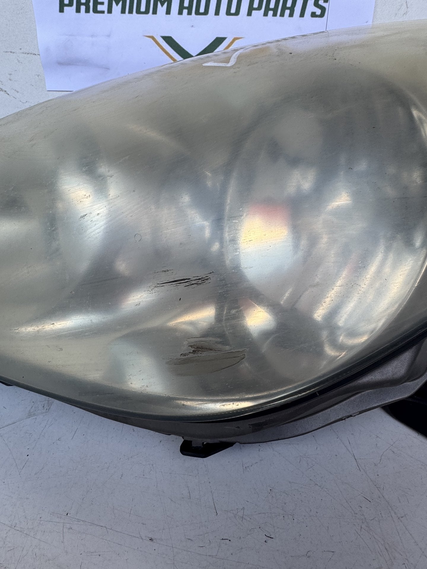 2003   Left Headlight