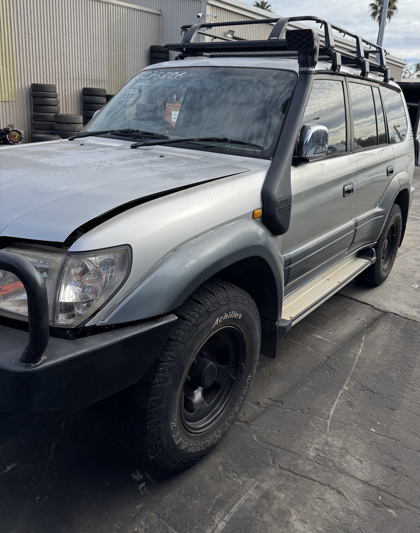 2000 Toyota Land Cruiser Prado Station Wagon 
Toyota
Land Cruiser