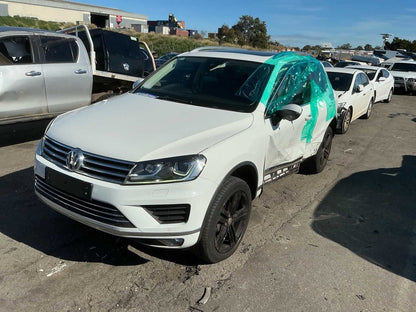 2017 Volkswagen Touareg MK2- 7P