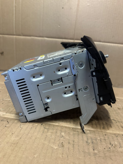 2018 Hyundai Tucson Stereo Head Unit 323600058