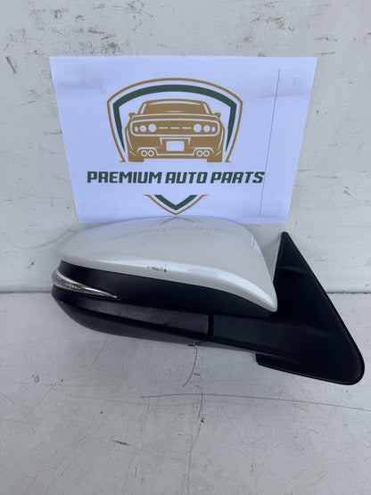 2015  U50 Right Door Mirror
