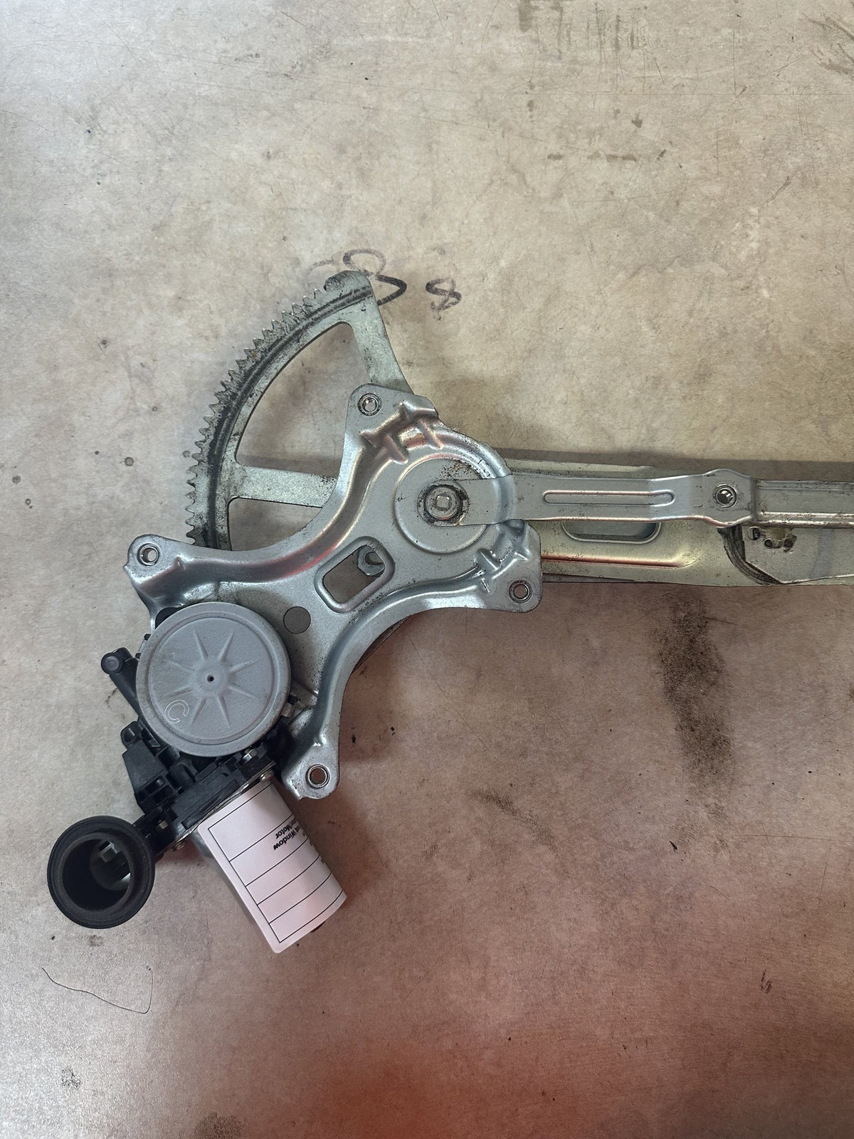 2011 Toyota Hiace Hi-ace Cargo Van Left Front Window Regulator/Motor