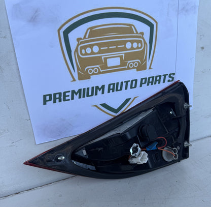 2015 Hyundai Elantra Sedan Left Boot Light 92403-3X2