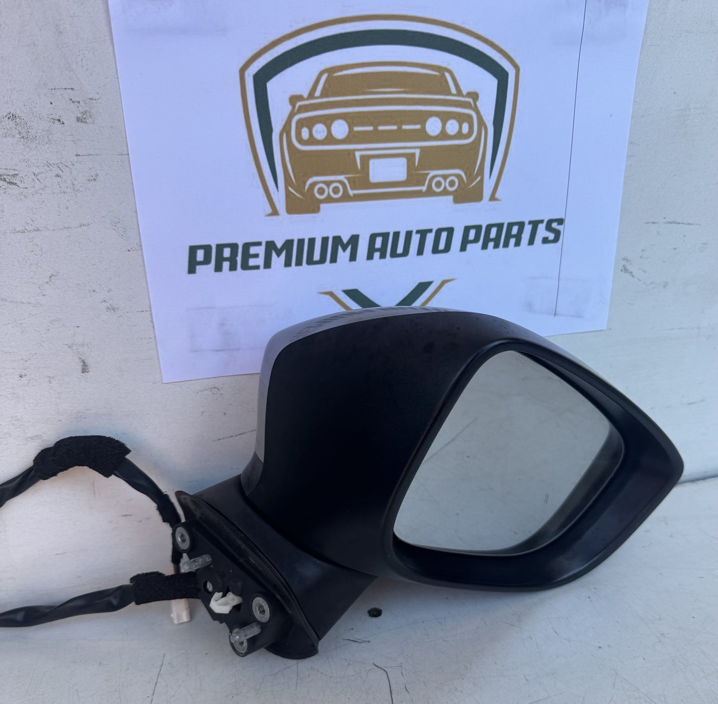 2014   Right Door Mirror
