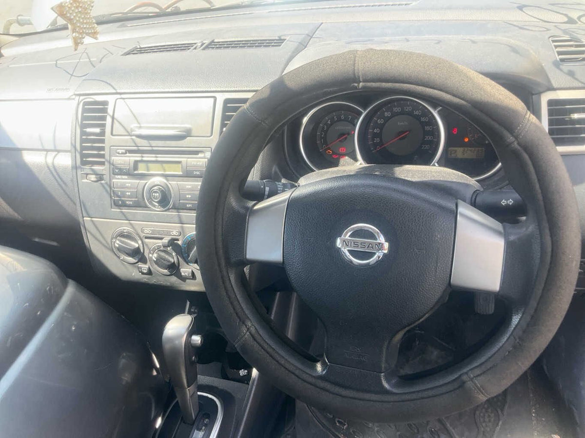 2006 Nissan Tiida ST C11
