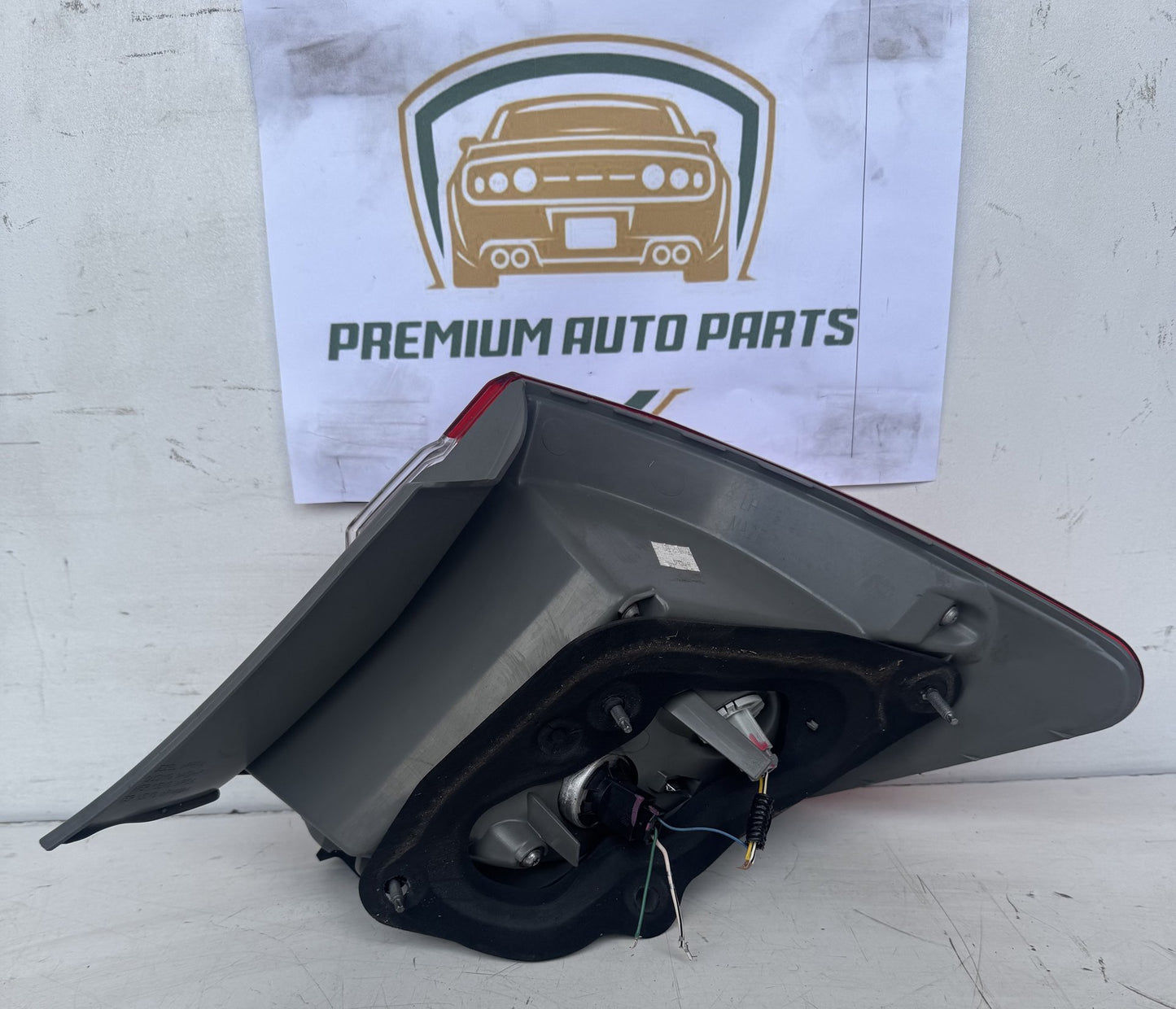 2016   Left Taillight