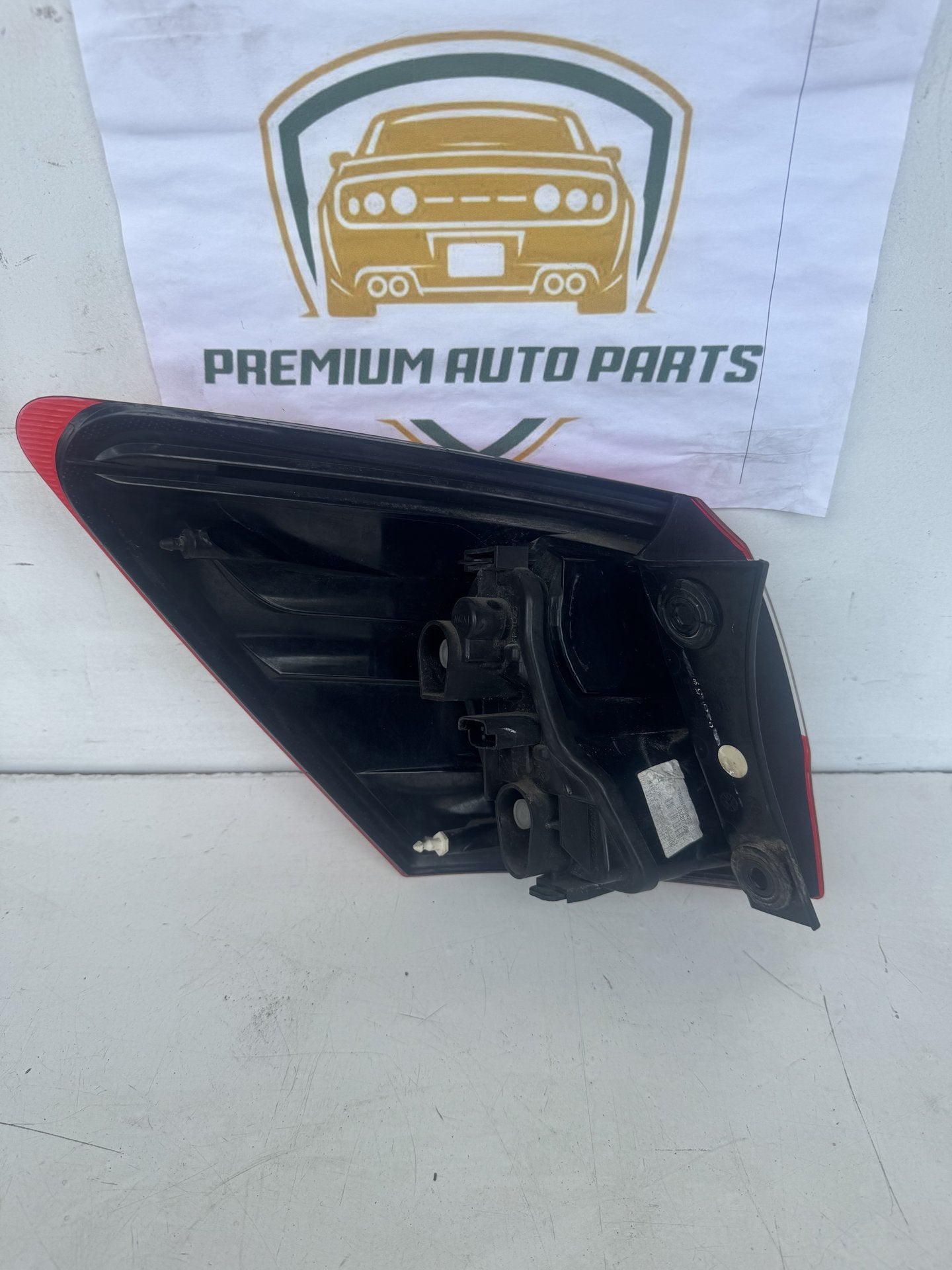2010   Right Taillight
