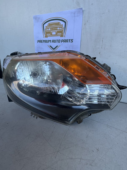 2018   Right Headlight