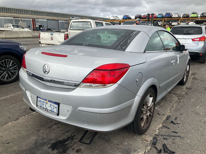 2009 Holden Astra Twin Top AH