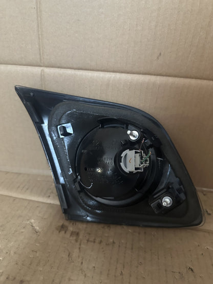 2007 Mazda Mazda3 3 Hatchback Right Boot Light P2913