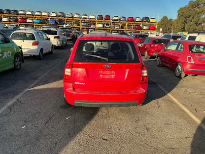 2010 Kia Rondo  III UNStation Wagon 
Kia
Rondo