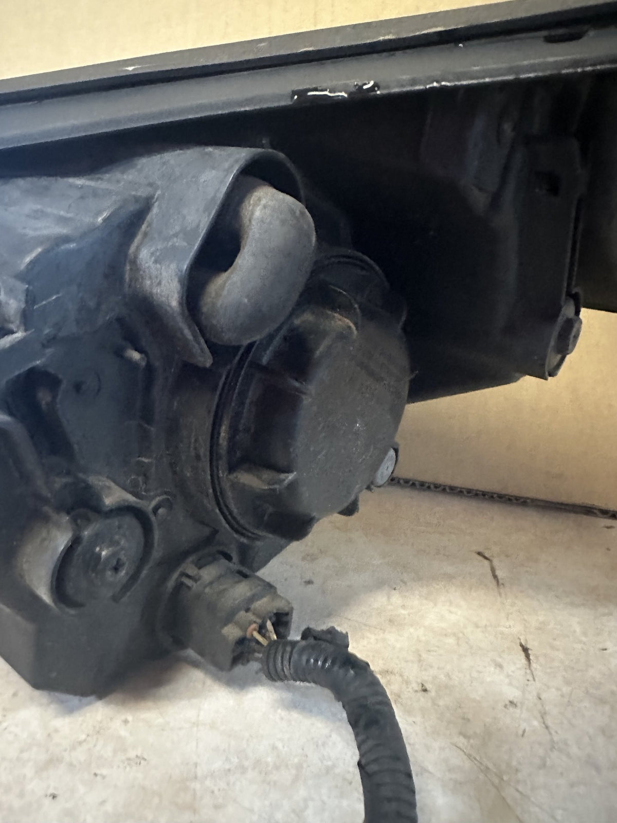 2013 Hyundai ix35 - Right Headlight