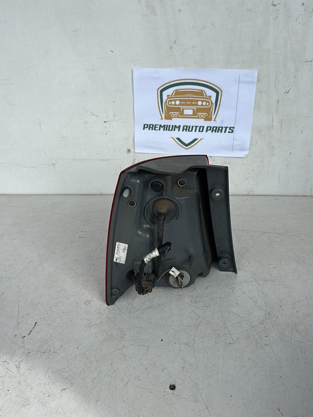 2012 Kia Sorento Station Wagon Right Taillight