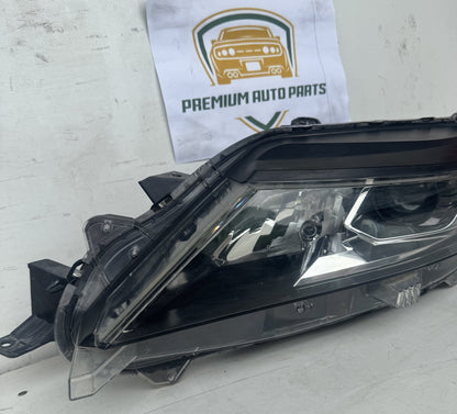 2019   Left Headlight
