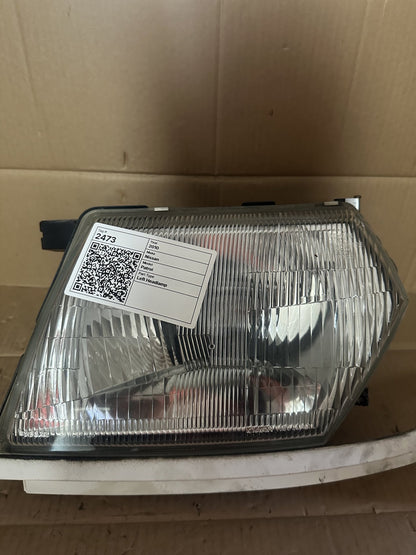2010 Nissan Patrol Station Wagon Left Headlight