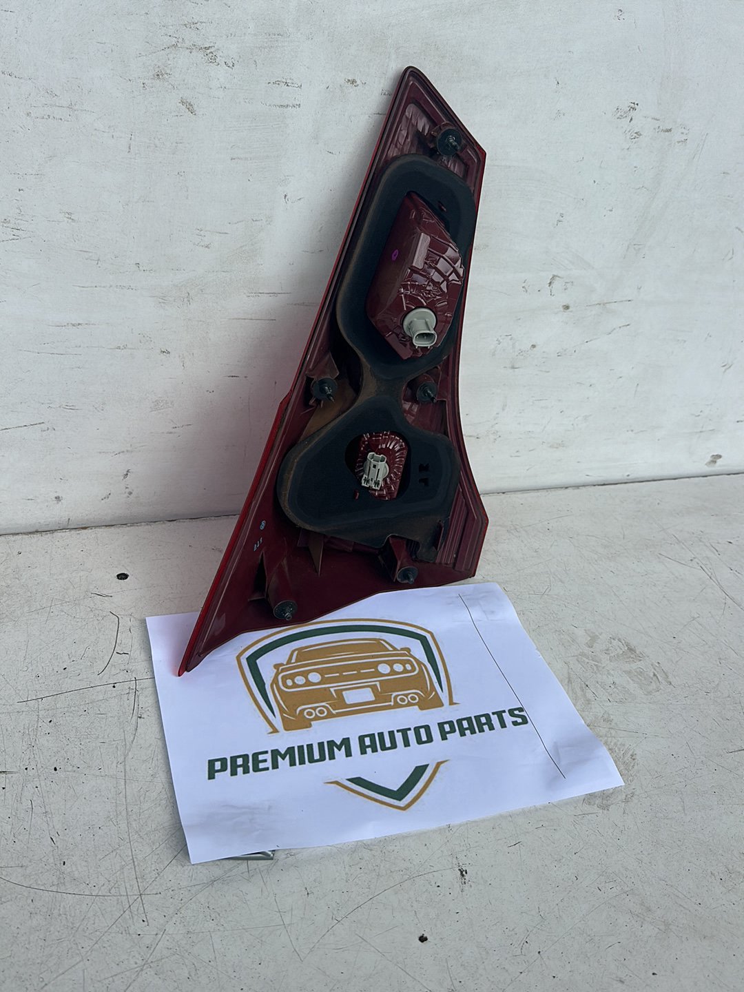 2015 Toyota RAV4 A40 - Right Bootlid Light